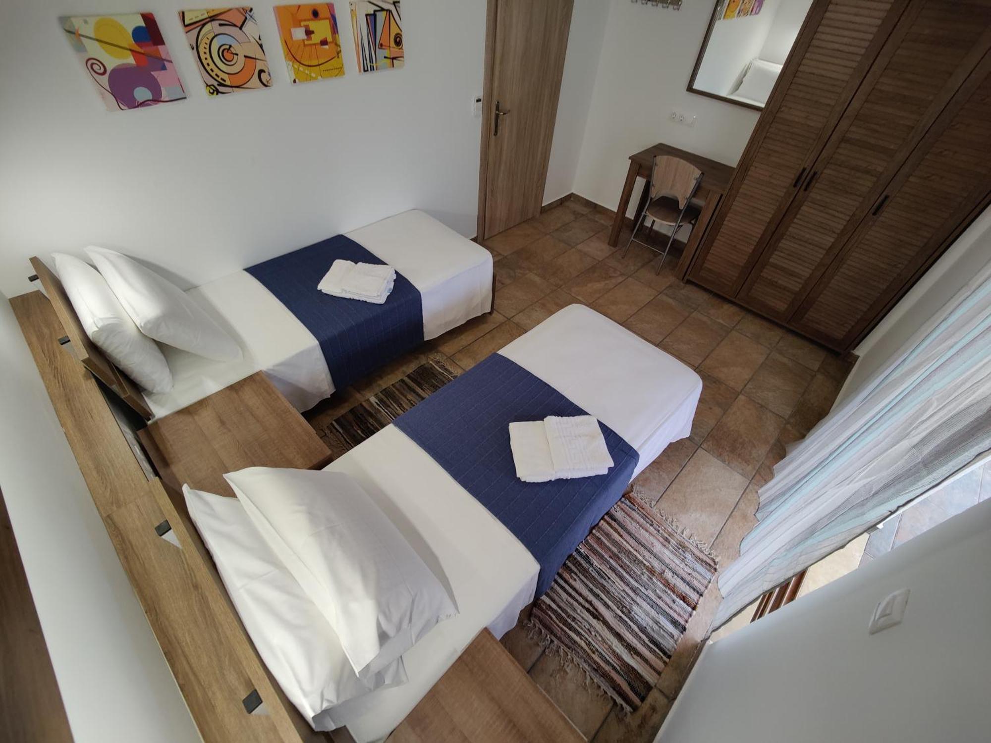 Arokariapartments Koróni Esterno foto